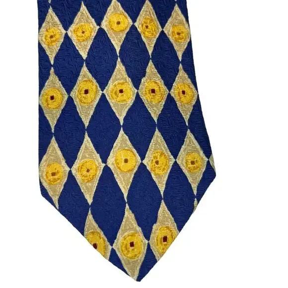 Club Room Tie, Royal Blue Yellow Diamond Argyle pattern, 100% imported silk - Picture 5 of 11